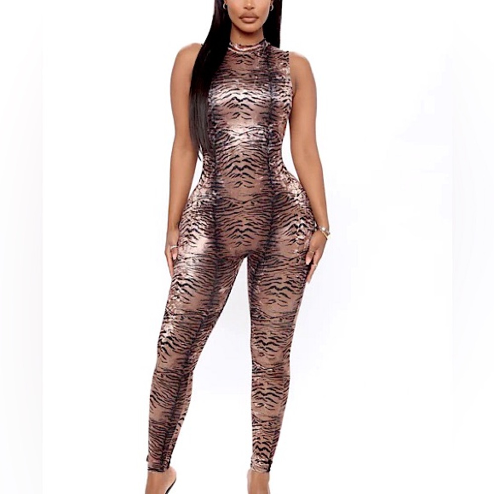 NWT Fashion Nova Brown Tiger Print Sleeveless Jumpsuit (S)